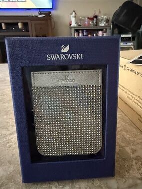 NEW Swarovski Crystal Smartphone Pocket Card Holder – Silver – NIB